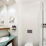 إن إتش فندق 4*