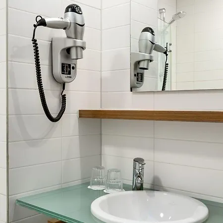 Nh Hotell 4*