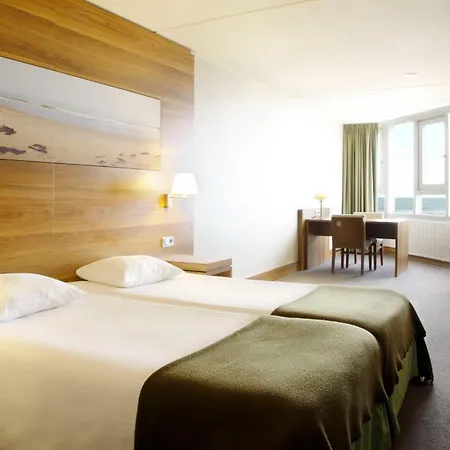 Hotel Nh 4*