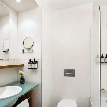 Nh Hotel 4*