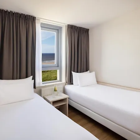 فندق إن إتش 4*