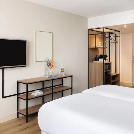 Nh Hotel 4*